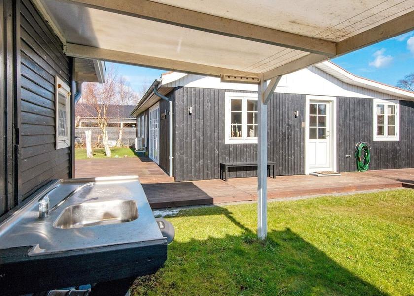 Midtjylland Grenaa Exterior Detail