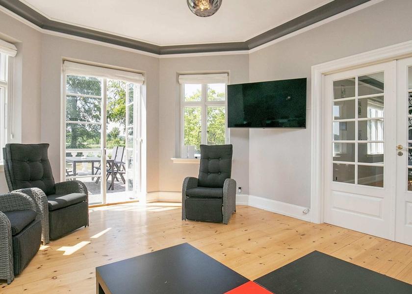 Syddanmark Nyborg Interior Entrance