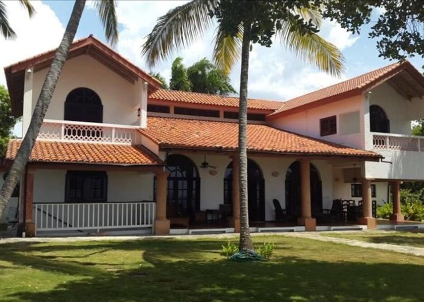 Puerto Plata Sosua Exterior Detail