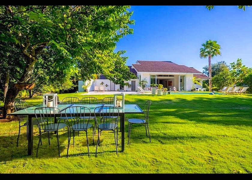 La Altagracia La Romana Exterior Detail