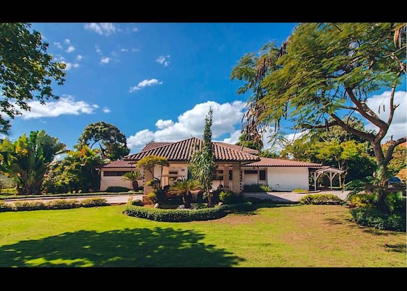 La Altagracia La Romana Exterior Detail