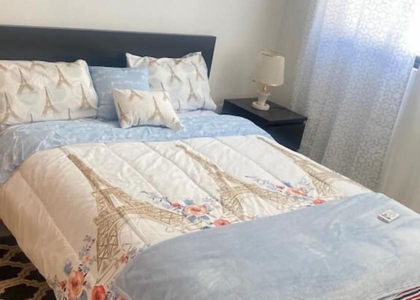  Santiago de los Caballeros Room