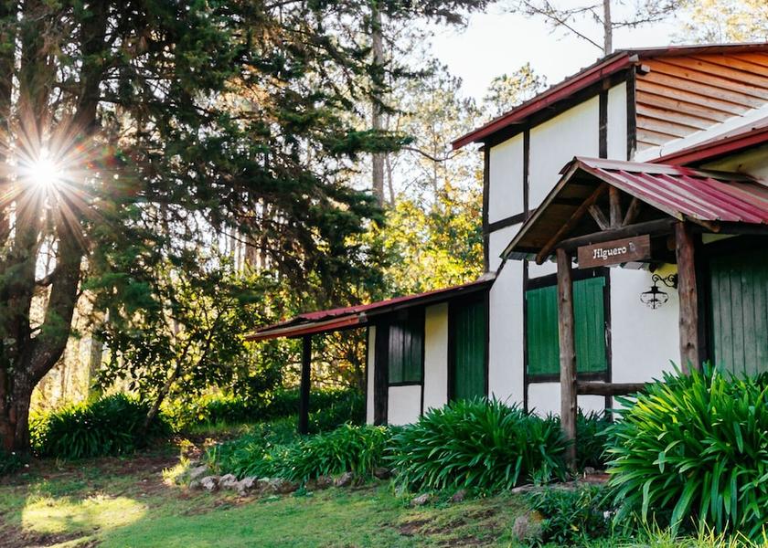 La Vega Constanza Facade