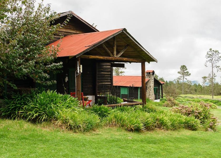 La Vega Constanza Facade