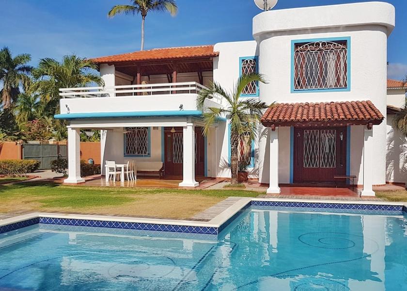 Samana Las Galeras Facade