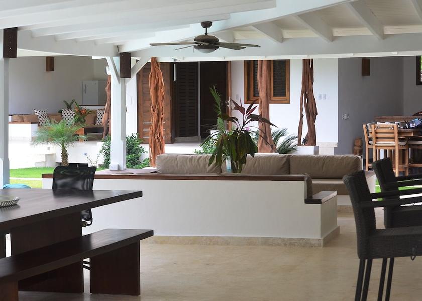 Samana Las Terrenas Exterior Detail