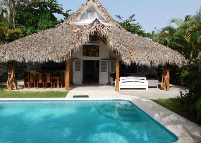 Samana Las Terrenas Exterior Detail