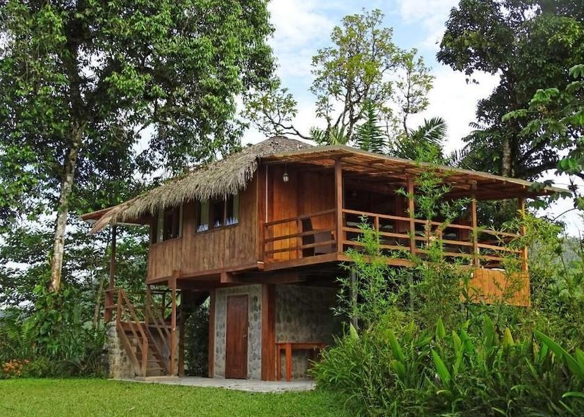  Mindo Exterior Detail