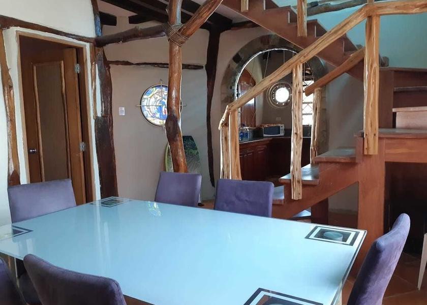 Pichincha Playas In-Room Dining