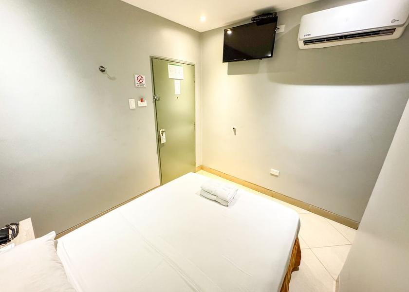 Pichincha Guayaquil Room