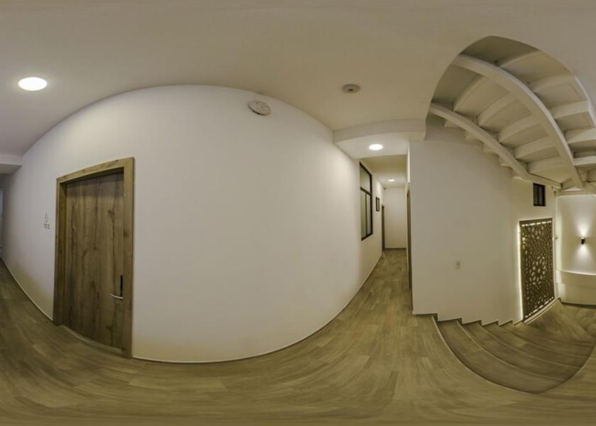 Azuay Cuenca Reception