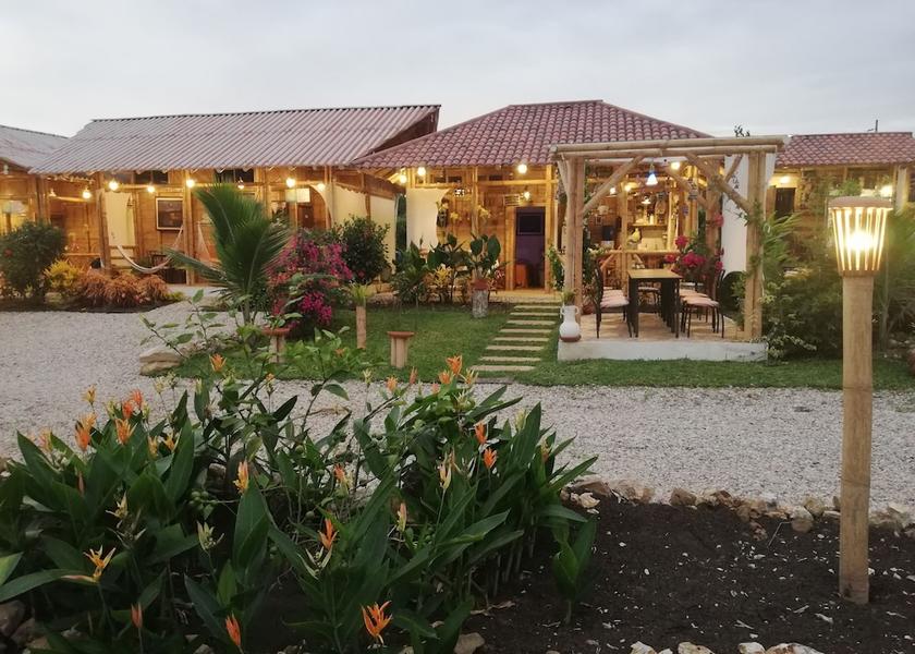 Santa Elena Manglaralto Facade