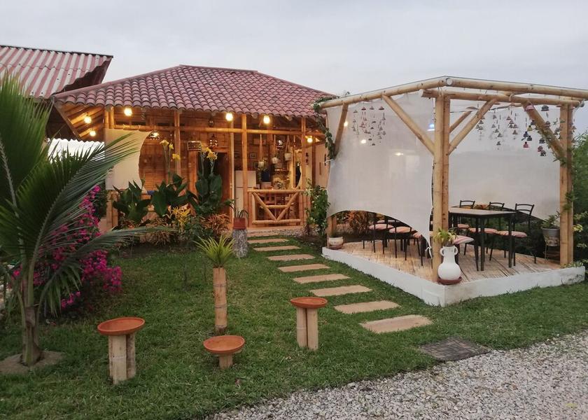 Santa Elena Manglaralto Facade