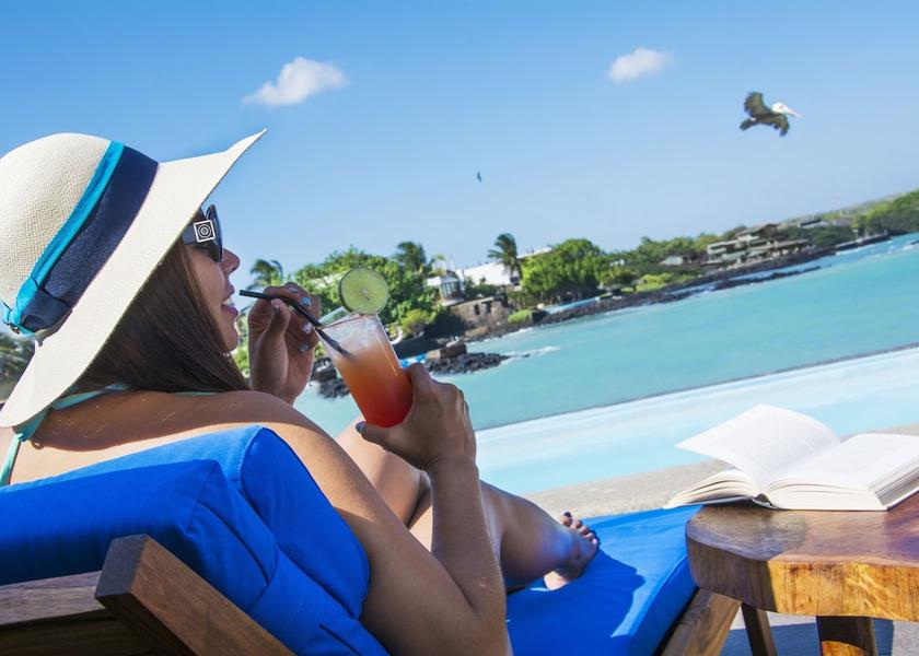 Galapagos Puerto Ayora Terrace
