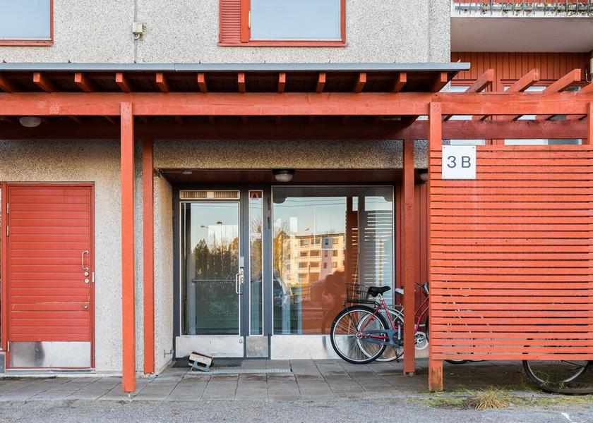  Hameenlinna Entrance