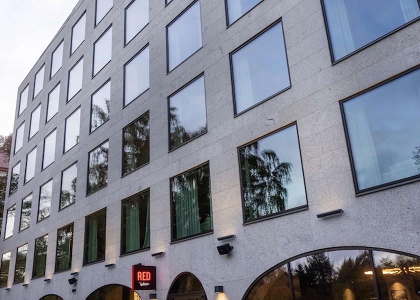  Helsinki Exterior Detail