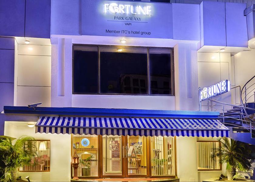 Gujarat Vapi Hotel Exterior