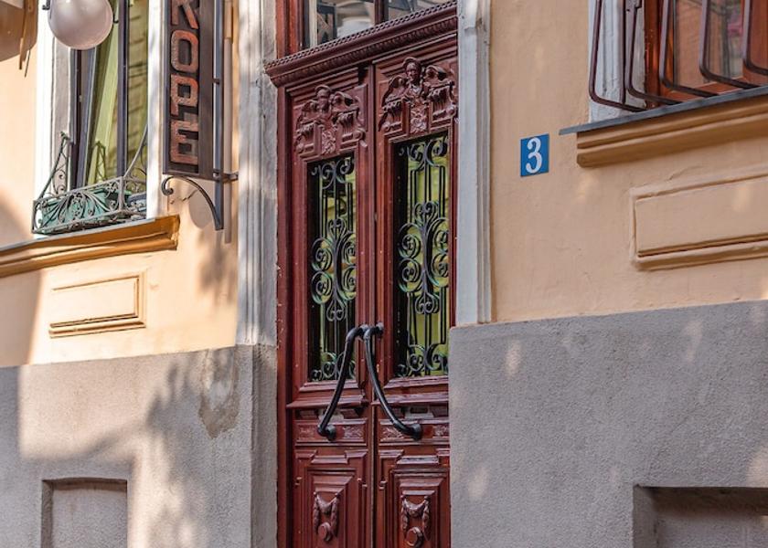  Tbilisi Exterior Detail