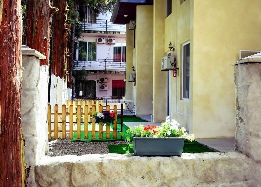 Guria Ureki Terrace