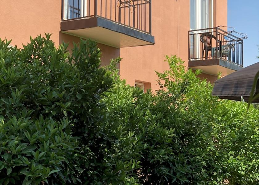 Guria Ureki Exterior Detail