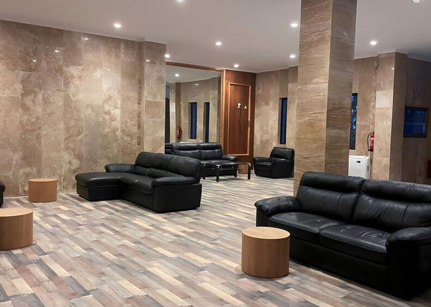 Guria Ureki Lobby