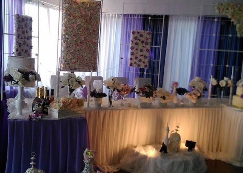 Guria Ureki Dining Area
