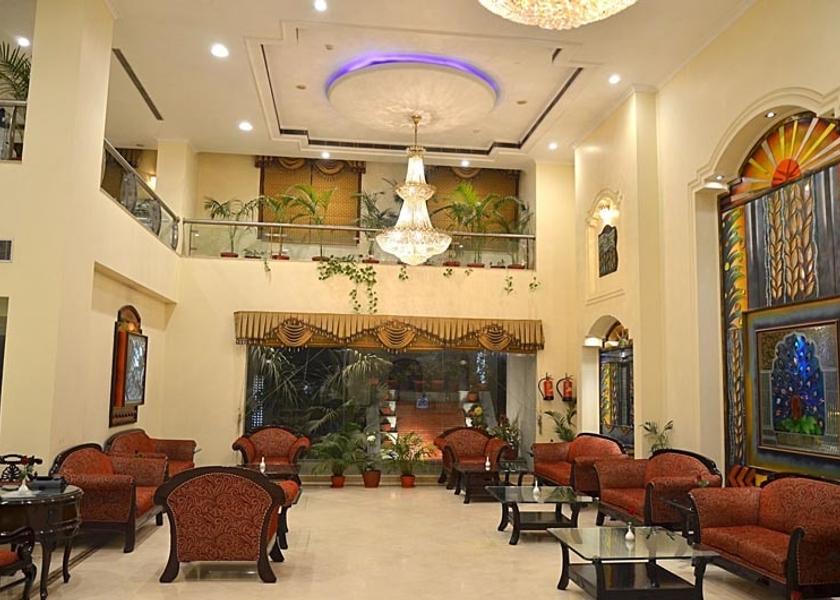 Uttar Pradesh Varanasi Public Areas