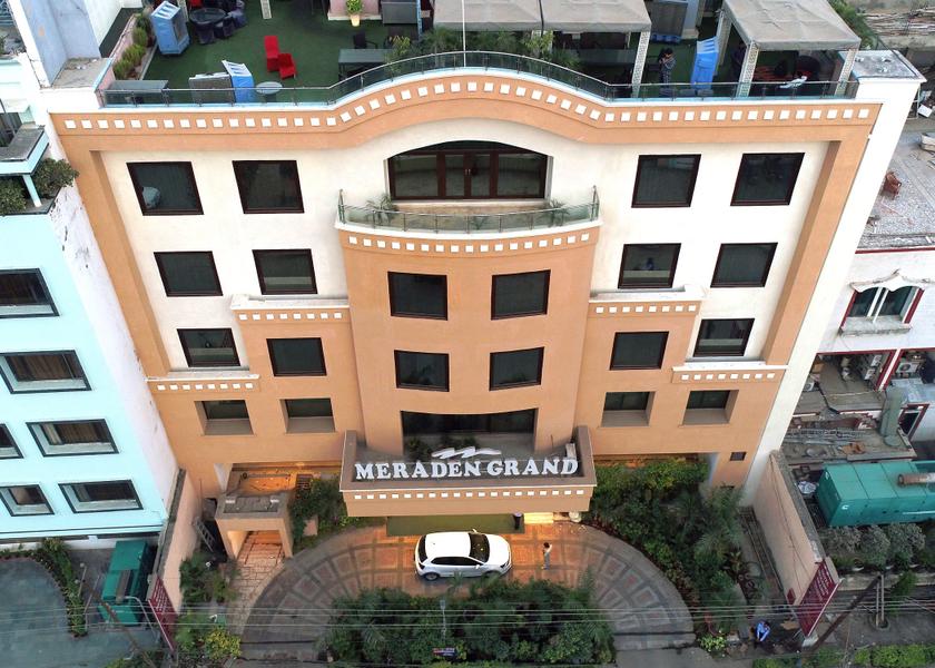 Uttar Pradesh Varanasi Hotel Exterior