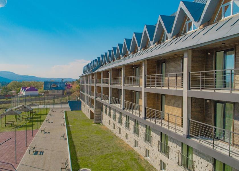  Borjomi Exterior Detail