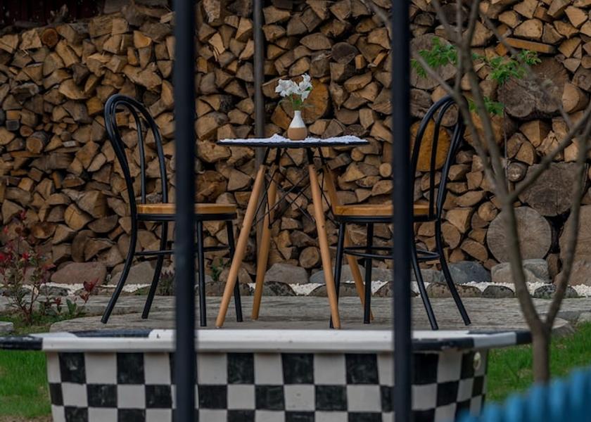 Samtskhe-Javakheti Borjomi Outdoor Dining