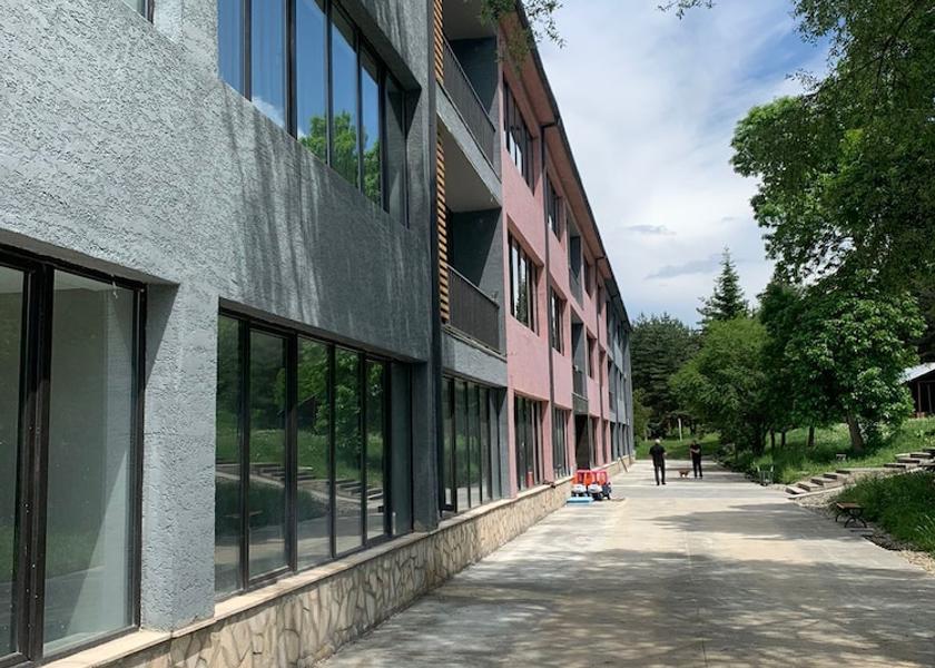  Borjomi Exterior Detail