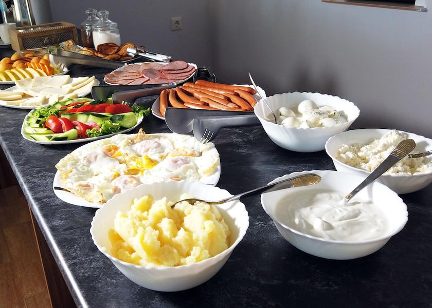 Breakfast buffet