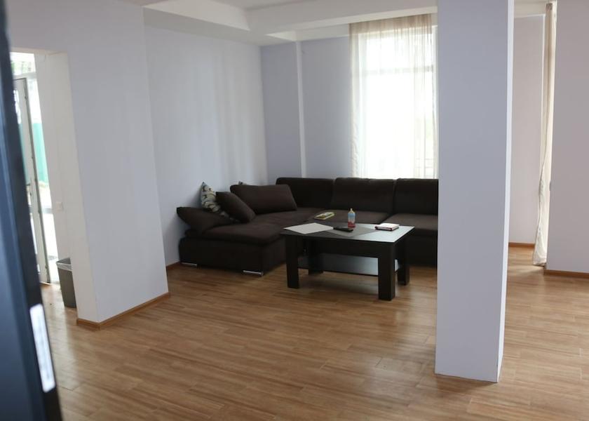 Guria Shekhvetili Lobby