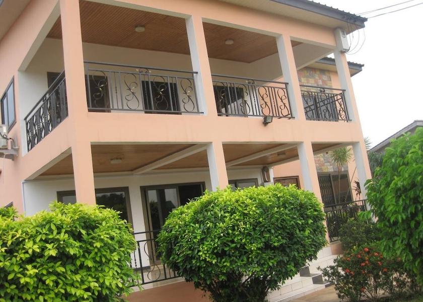  Adenta Exterior Detail