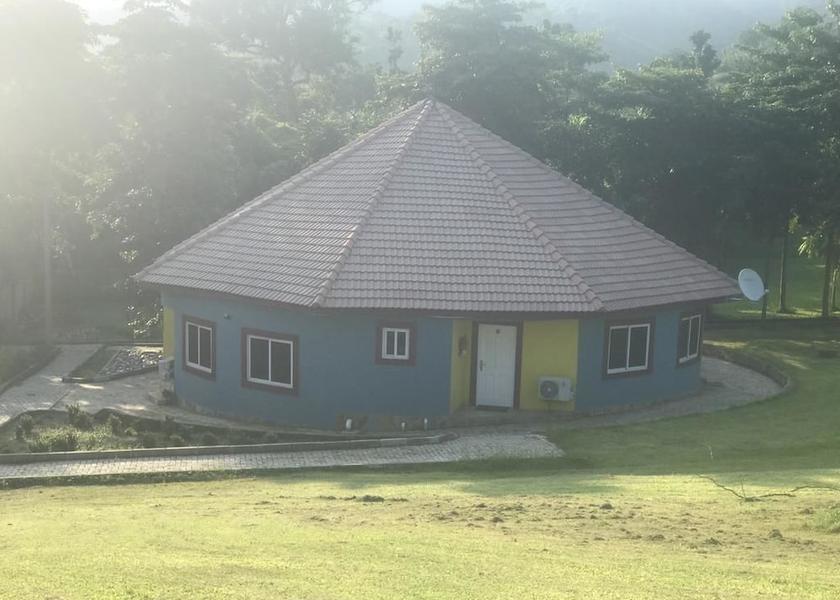  Kuntanse Exterior Detail