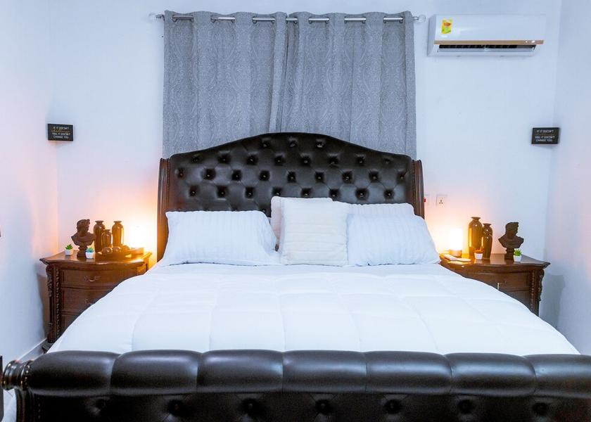  Bakanta Room
