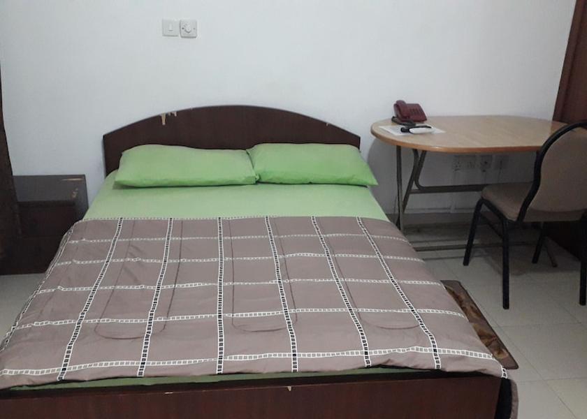  Adentan Room