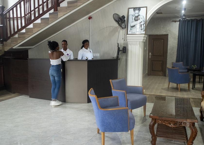  Adentan Reception
