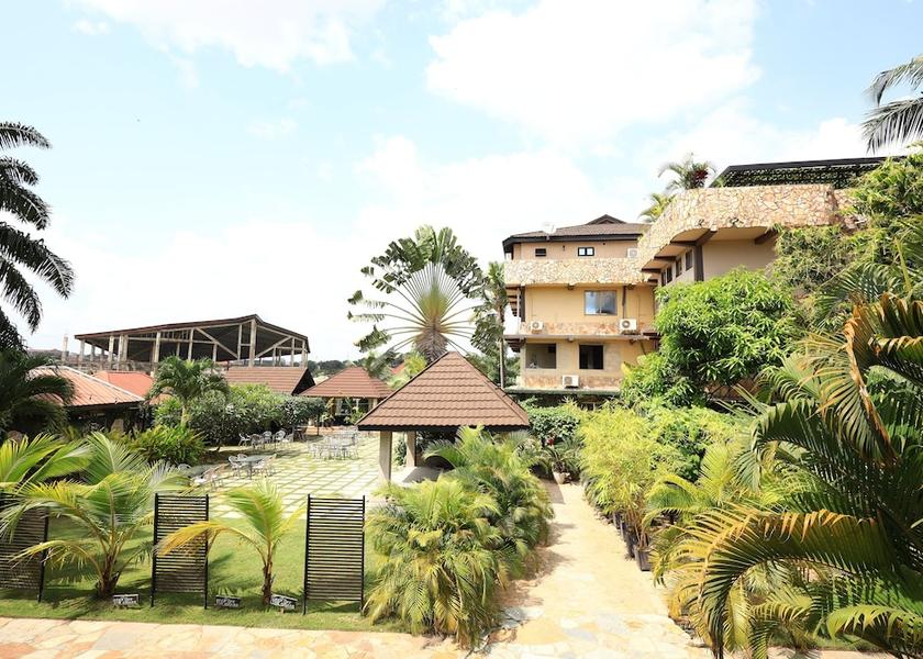  Kumasi Exterior Detail