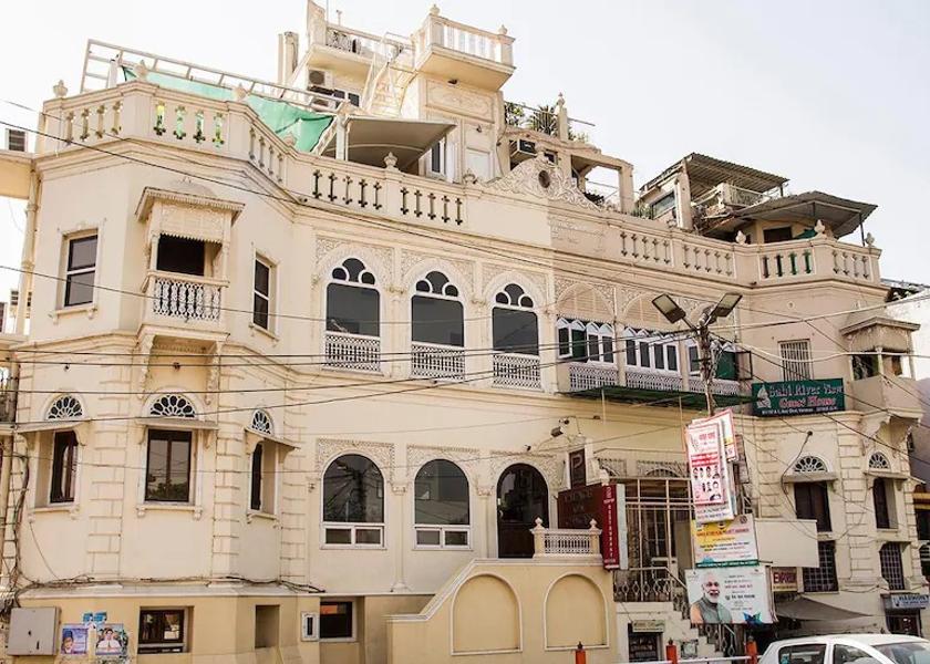 Uttar Pradesh Varanasi Hotel Exterior