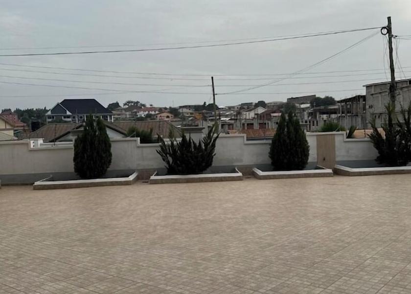  Kumasi Exterior Detail