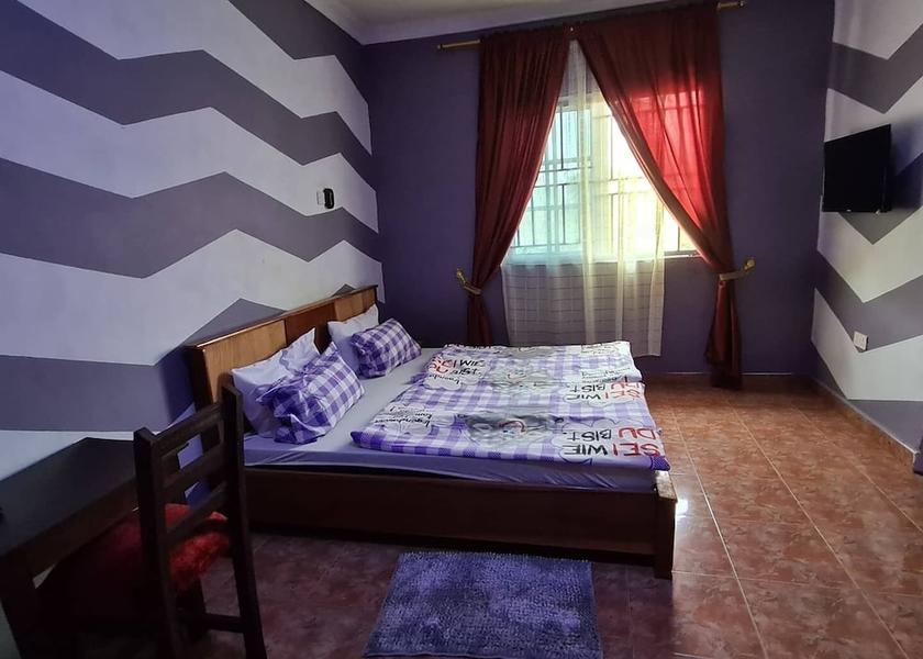  Kumasi Room