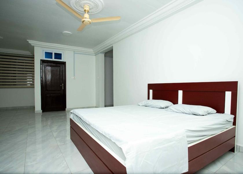  Kumasi Room