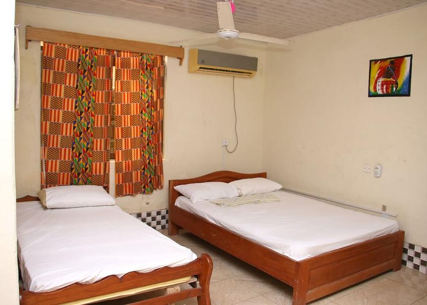  Elmina Room