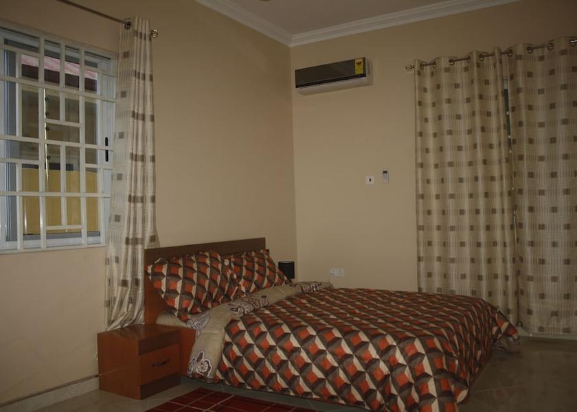  Accra Interior Entrance