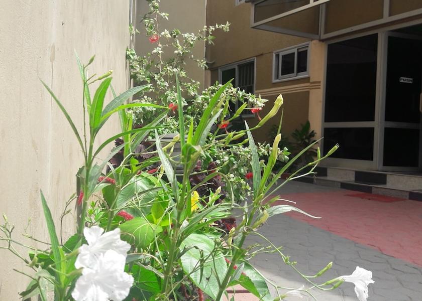  Accra Exterior Detail