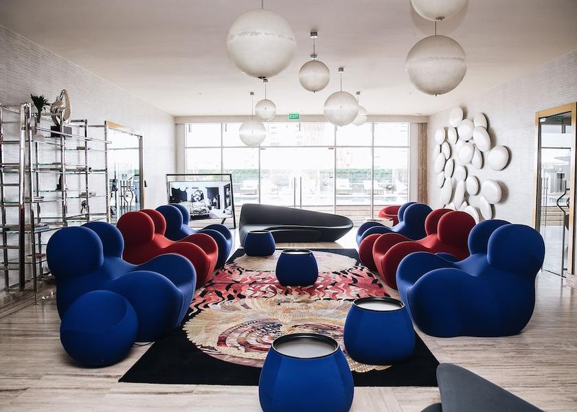  Accra Lobby sitting area