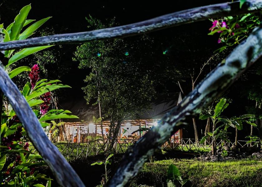 Alta Verapaz San Agustin Lanquin Exterior Detail