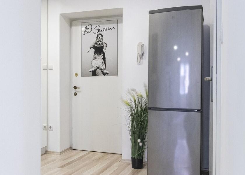  Budapest Interior Entrance