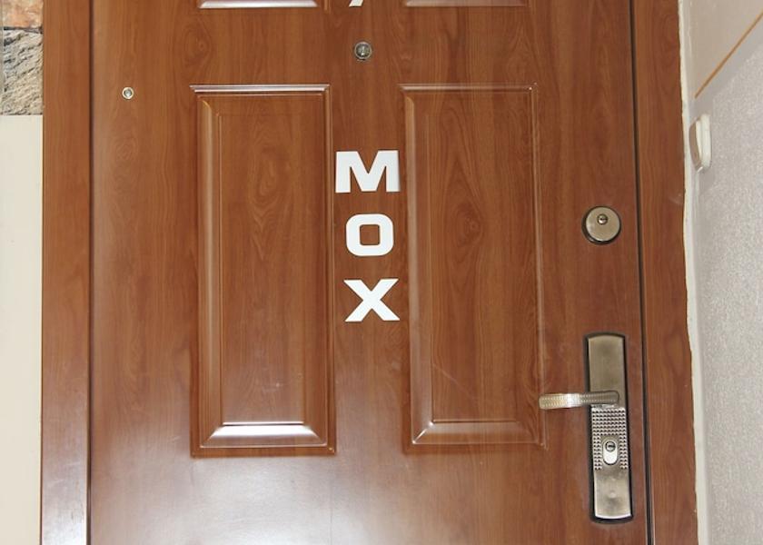  Debrecen Interior Entrance